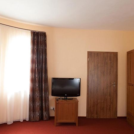 Villa Golf Слиач  Экстерьер фото